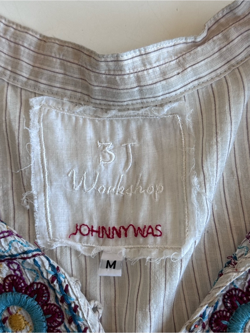 Johnny Was 3J Workshop embroidered striped floral boho prairie button down top M - Picture 6 of 12